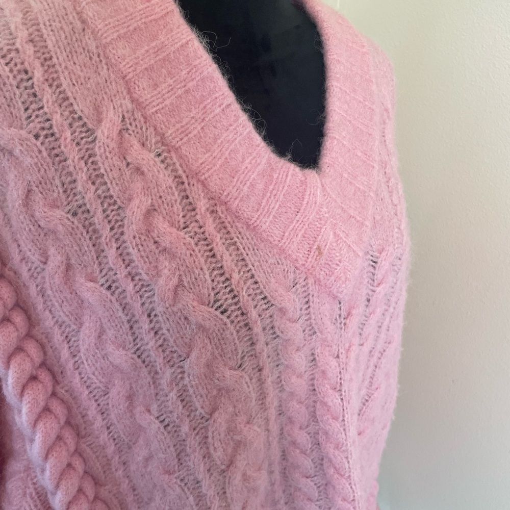 Zara oversized pink braided v neck sweater small - Picture 6 of 11